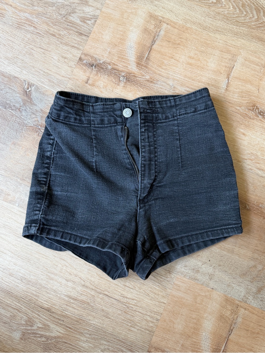 Wild Fable High-Rise Women’s Black Denim Shorts